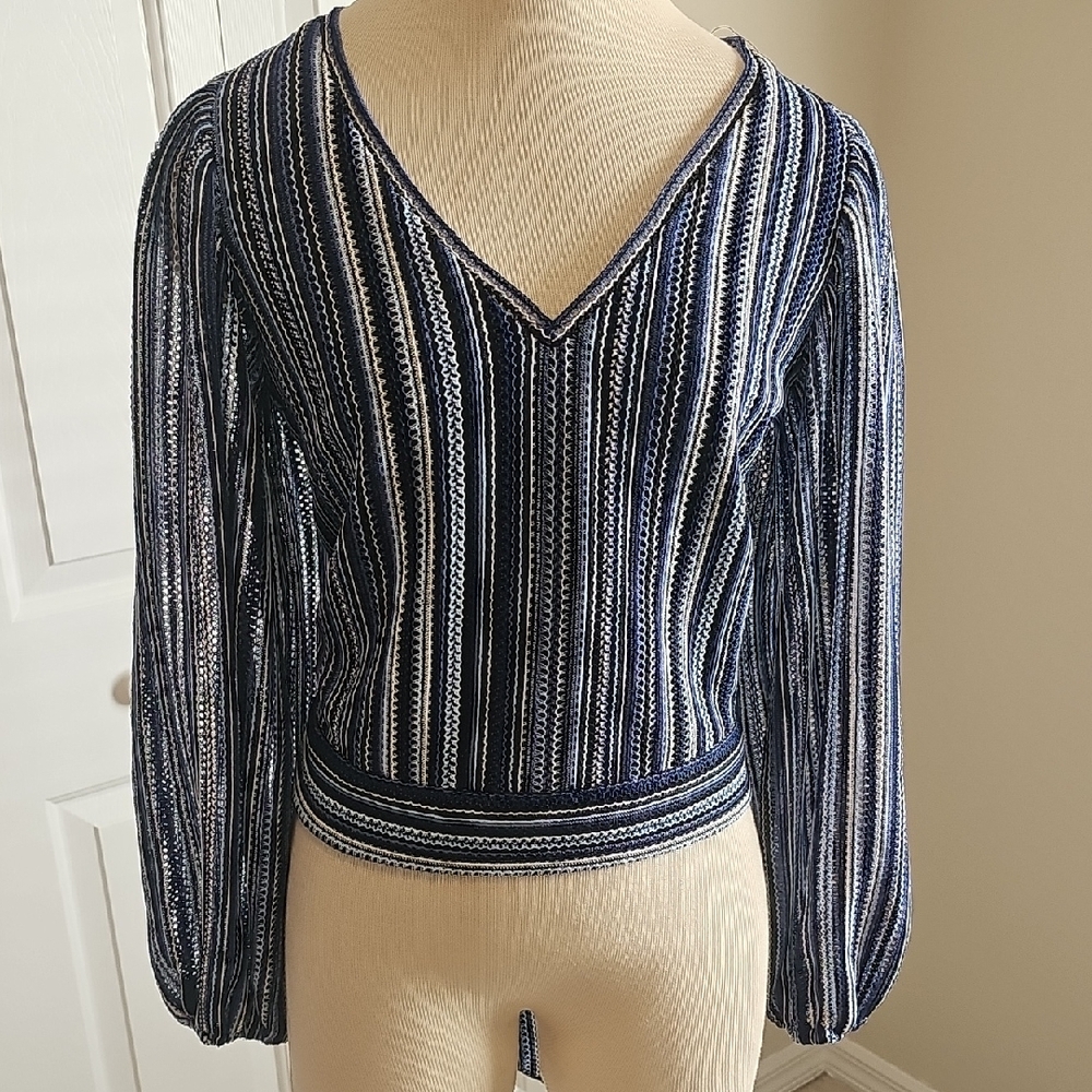 Sugarlips Navy and White Striped V-Neck Blouse. Bubble Sleeves‎ NWT size XS.